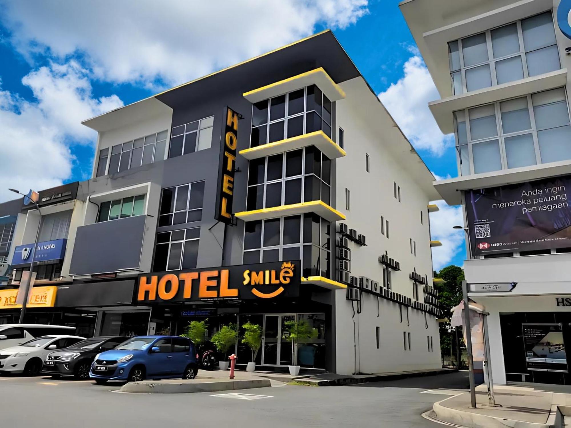 Smile Hotel C180 Cheras Selatan Exteriér fotografie